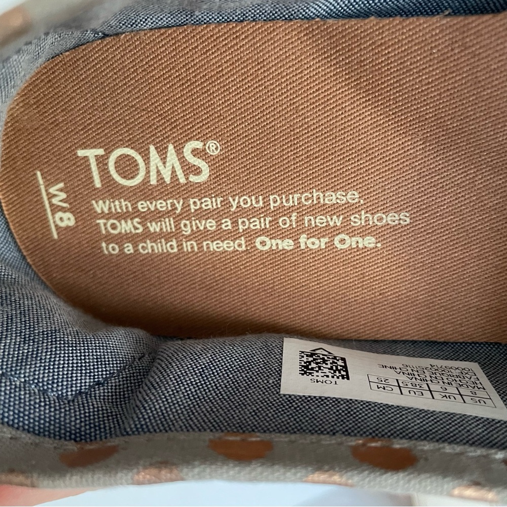 TOMS - WOMEN'S SEASONAL CLASSICS ALPARGATA FLAT SHOES ROSE GOLD POLKA DOTS - Picture 6 of 7